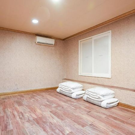 K Motel Daeyeon Busan Exterior foto