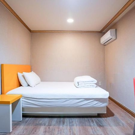 K Motel Daeyeon Busan Exterior foto